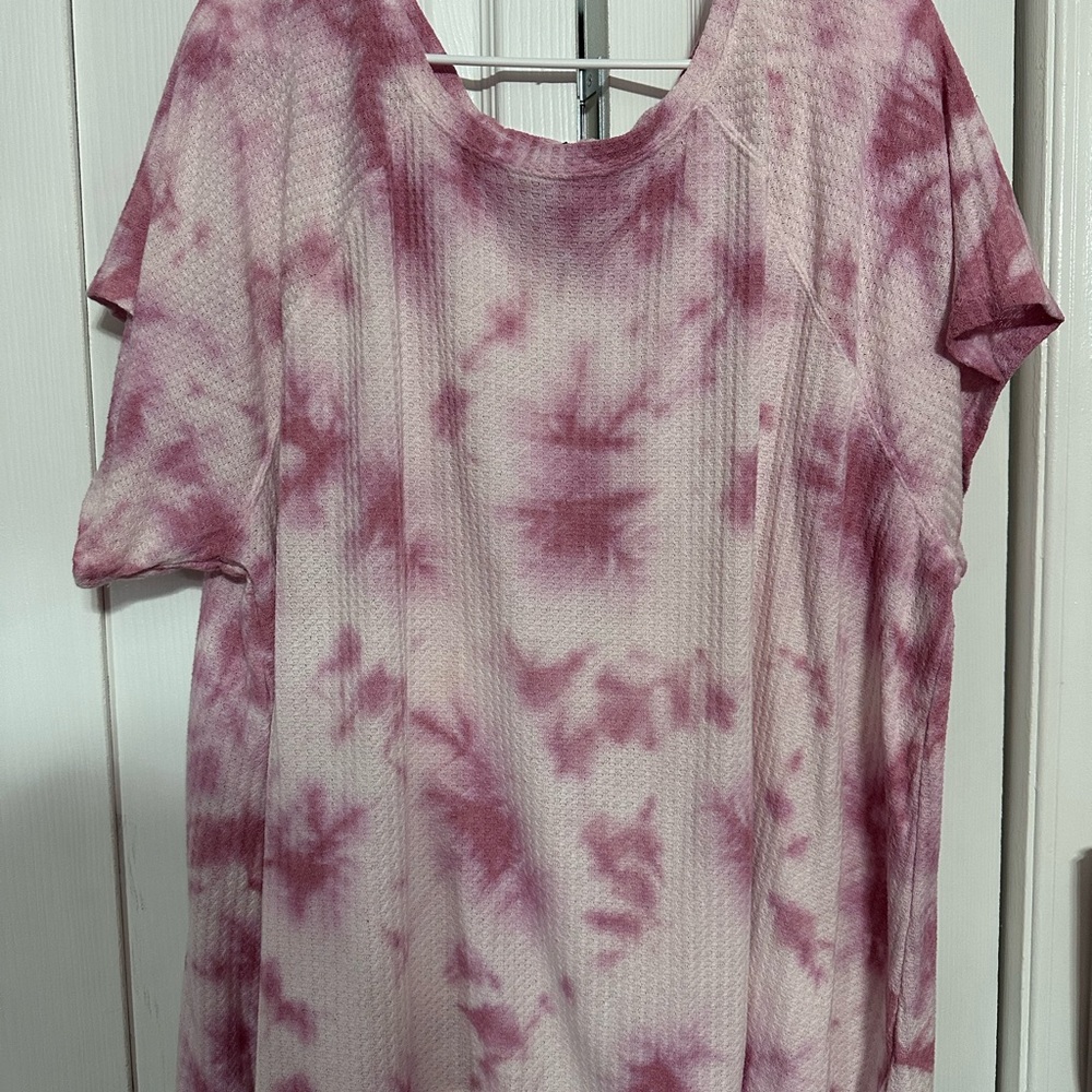 Torrid Tie-Dye Short Sleeve Women's Top